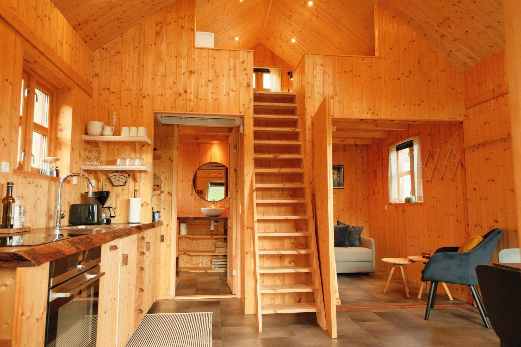 Mulafossur Cottages By Famous Waterfall In Gasadalur Exteriör bild