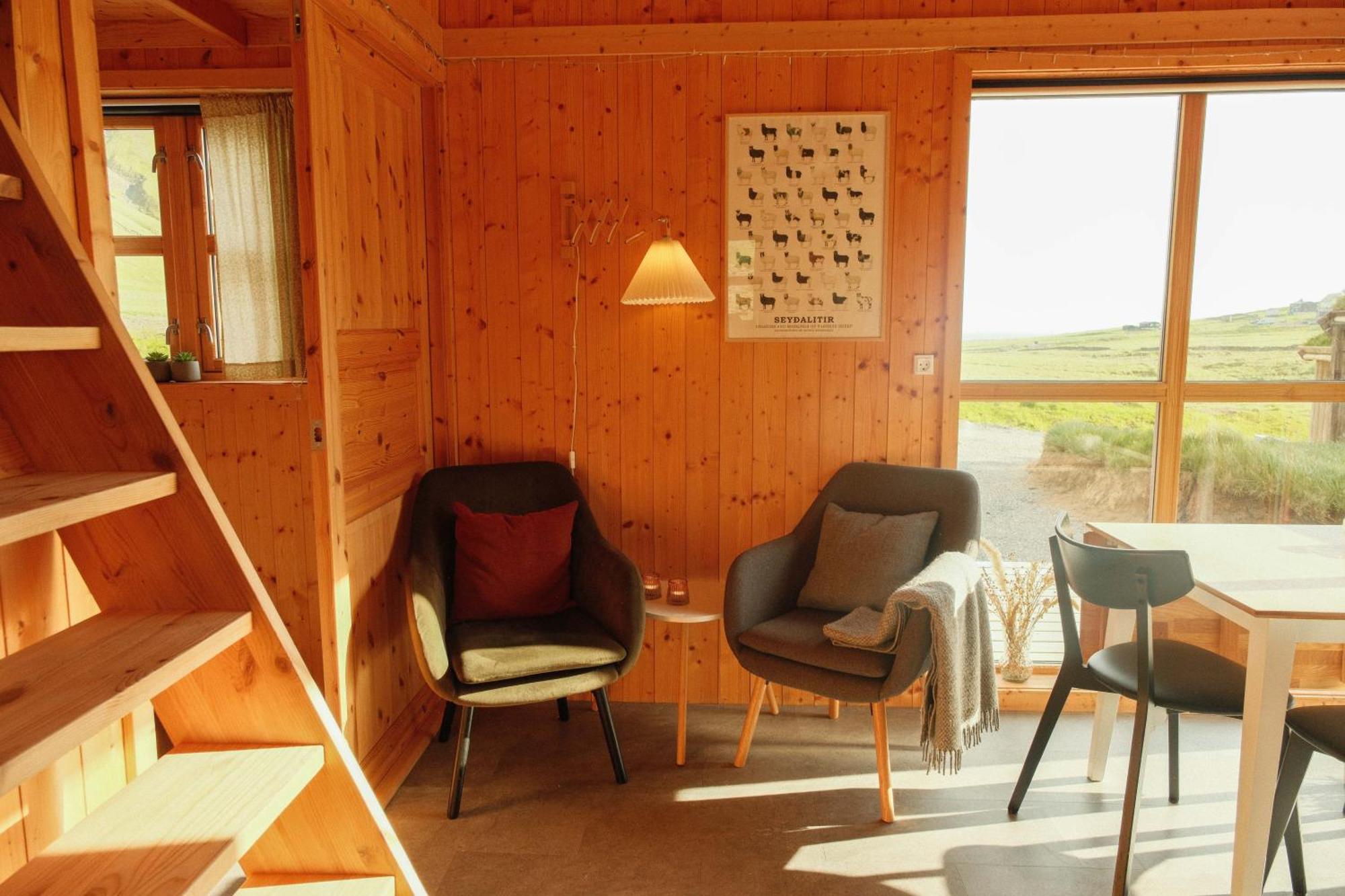 Mulafossur Cottages By Famous Waterfall In Gasadalur Exteriör bild