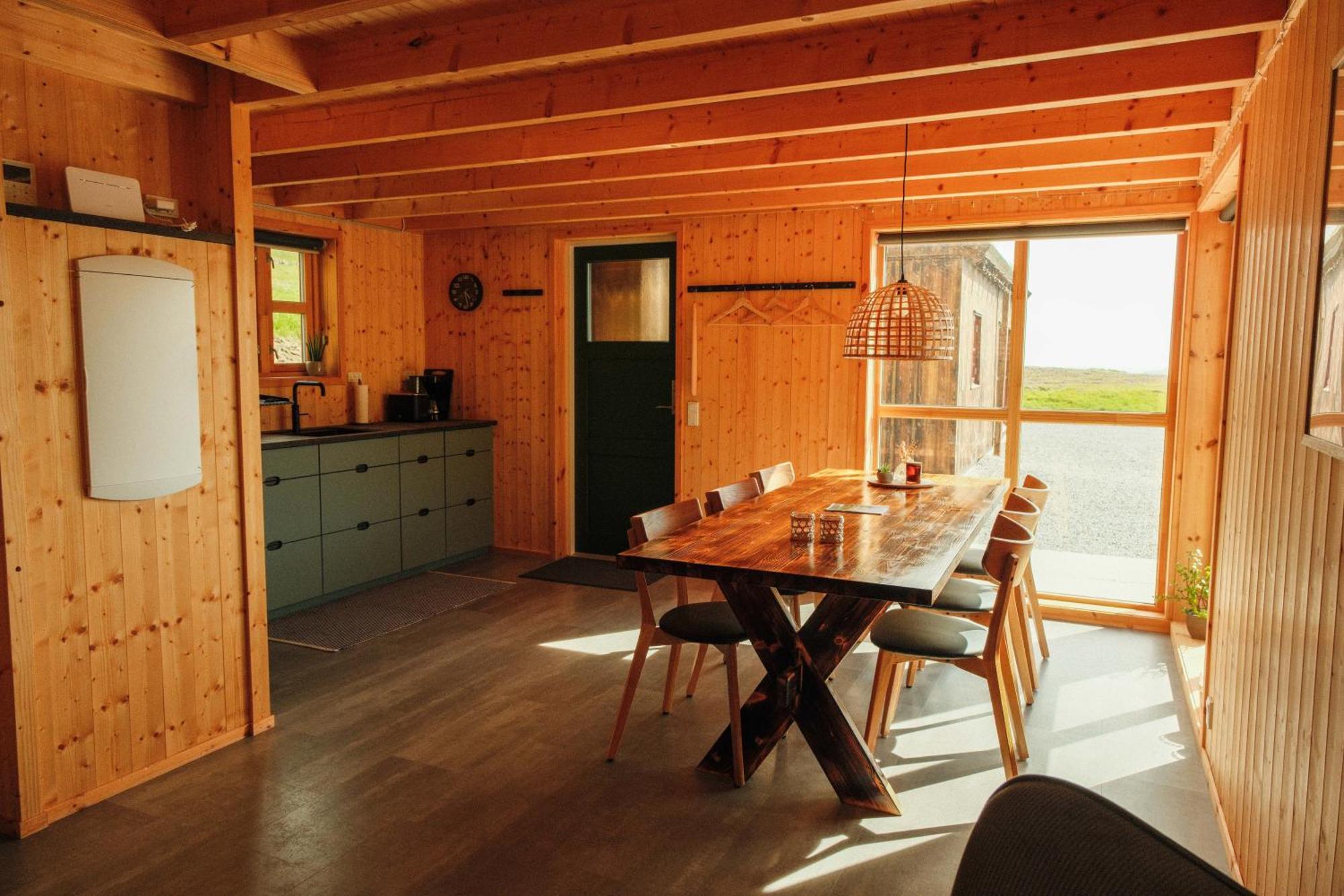 Mulafossur Cottages By Famous Waterfall In Gasadalur Exteriör bild